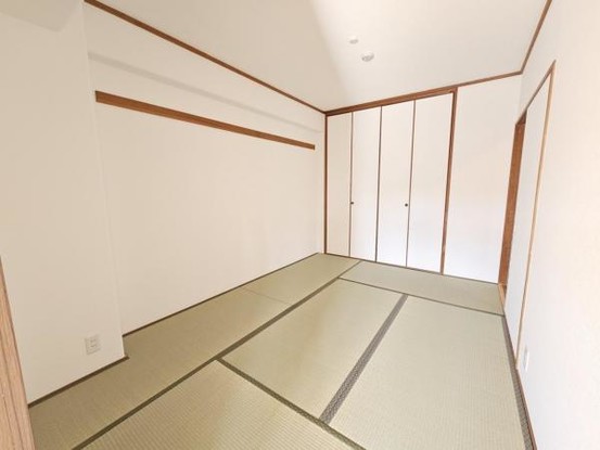 apartment 大阪府摂津市新在家２丁目
地図を見る