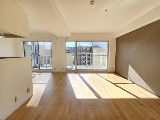 apartment 大阪府摂津市新在家２丁目
地図を見る