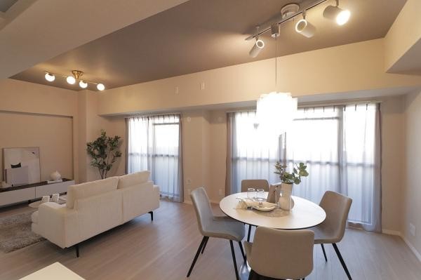 apartment 大阪府吹田市桃山台５丁目
地図を見る