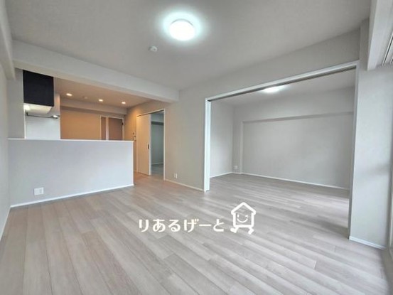 apartment 大阪府吹田市千里山月が丘
地図を見る