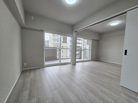 apartment 大阪府吹田市千里山月が丘
地図を見る