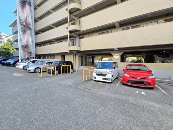 apartment 大阪府吹田市千里山月が丘
地図を見る