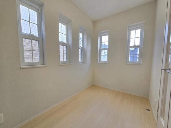 detached 大阪府東大阪市上四条町
地図を見る