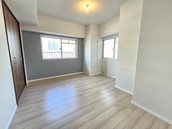 apartment 大阪府守口市京阪本通１丁目
地図を見る