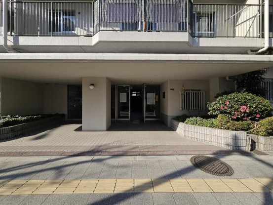 apartment 大阪府守口市京阪本通１丁目
地図を見る