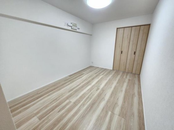 apartment 大阪府東大阪市西岩田３丁目
地図を見る