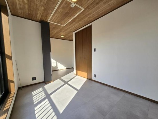 detached 大阪府門真市寿町
地図を見る