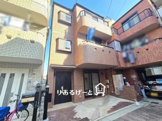 detached 大阪府門真市寿町
地図を見る