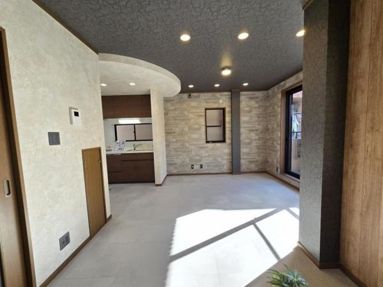 detached 大阪府門真市寿町
地図を見る