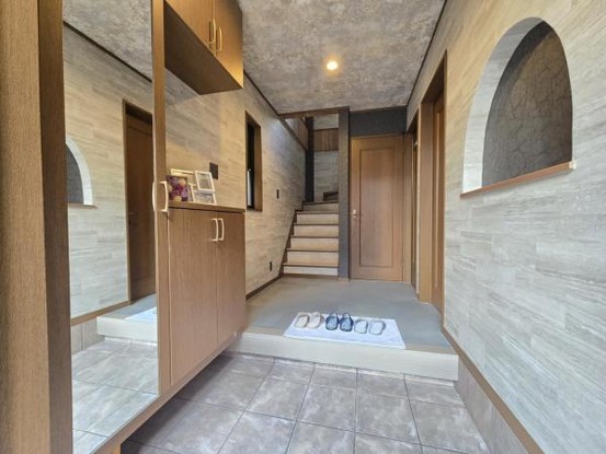 detached 大阪府門真市寿町
地図を見る