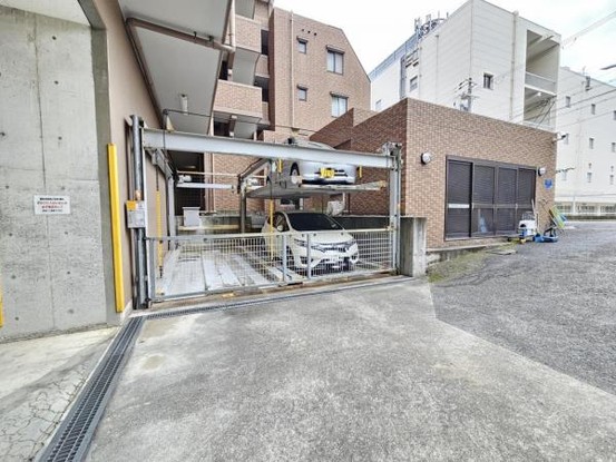 apartment 大阪府吹田市出口町
地図を見る