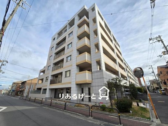 apartment 大阪府守口市藤田町５丁目
地図を見る