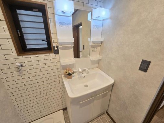 apartment 大阪府守口市高瀬町１丁目
地図を見る