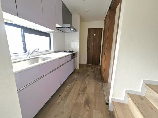 detached 大阪府守口市東光町２丁目
地図を見る