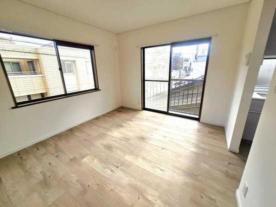 detached 大阪府守口市東光町２丁目
地図を見る