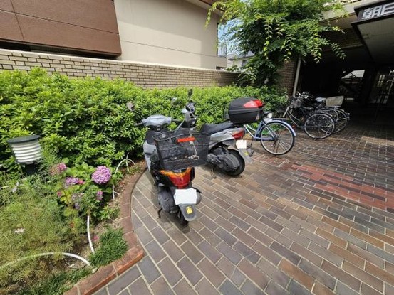 apartment 大阪府門真市野里町
地図を見る