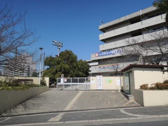 detached 大阪府吹田市山田東１丁目
地図を見る