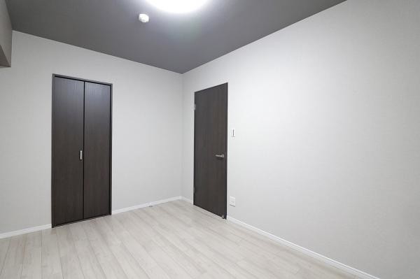 apartment 大阪府東大阪市御厨南３丁目
地図を見る