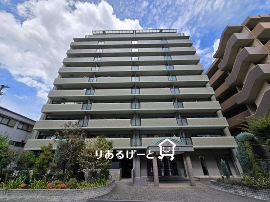 apartment 大阪府東大阪市御厨南３丁目
地図を見る