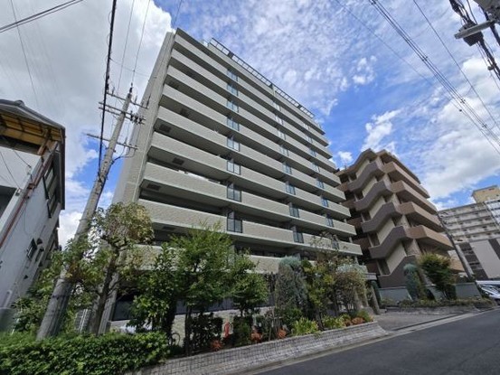 apartment 大阪府東大阪市御厨南３丁目
地図を見る