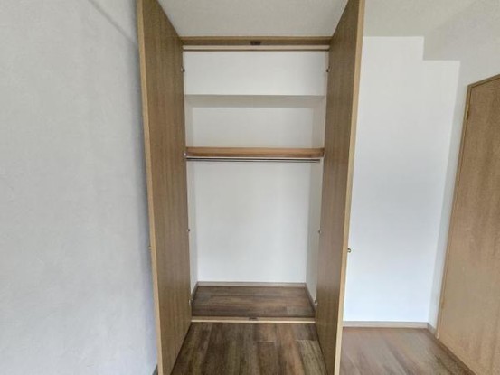 apartment 大阪府東大阪市日下町１丁目
地図を見る