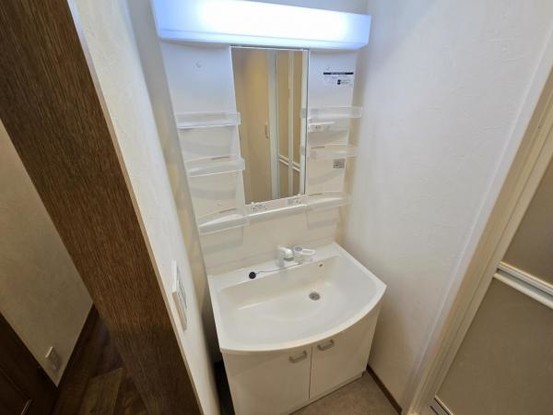 apartment 大阪府東大阪市日下町１丁目
地図を見る