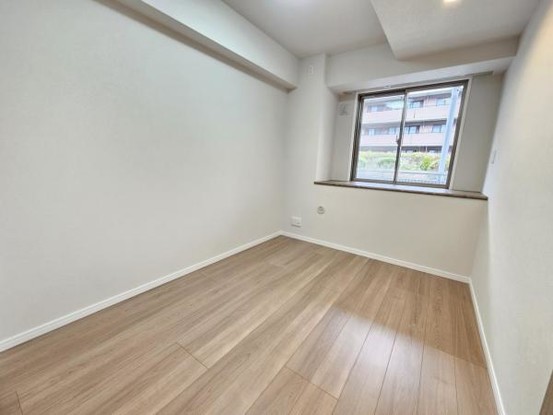 apartment 大阪府吹田市古江台５丁目
地図を見る