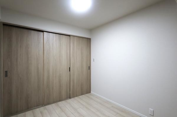 apartment 大阪府東大阪市菱屋西５丁目
地図を見る