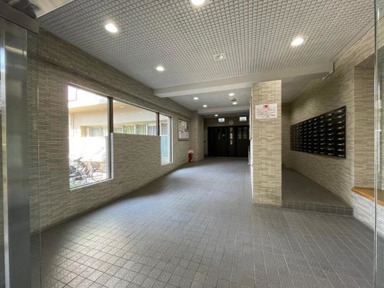 apartment 大阪府東大阪市菱屋西５丁目
地図を見る