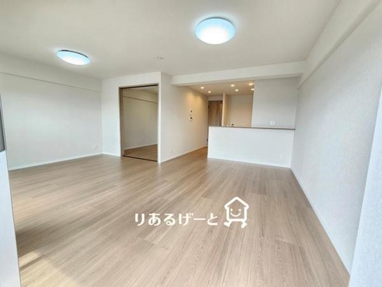 apartment 大阪府吹田市千里山松が丘
地図を見る