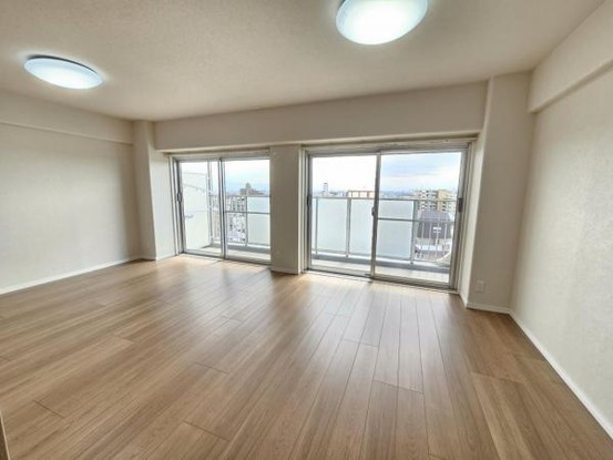 apartment 大阪府吹田市千里山松が丘
地図を見る