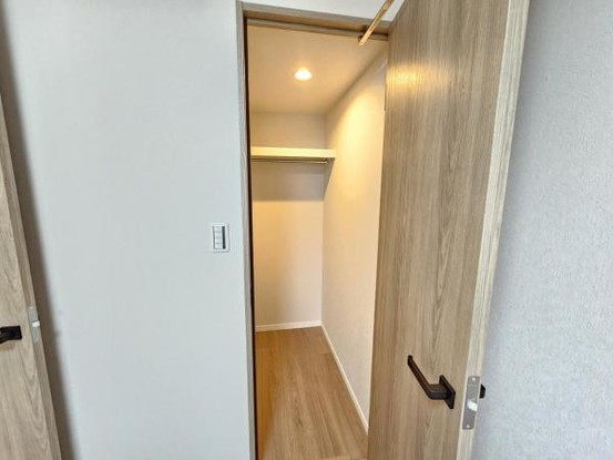 apartment 大阪府吹田市千里山松が丘
地図を見る