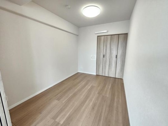 apartment 大阪府吹田市千里山松が丘
地図を見る