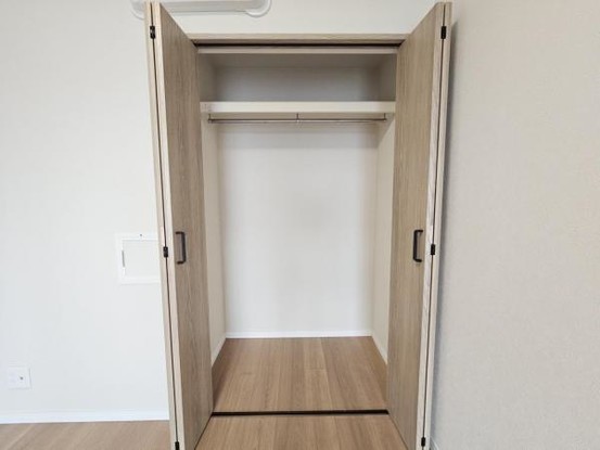 apartment 大阪府吹田市千里山松が丘
地図を見る