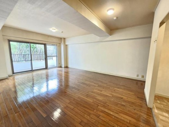 apartment 大阪府東大阪市上石切町２丁目
地図を見る