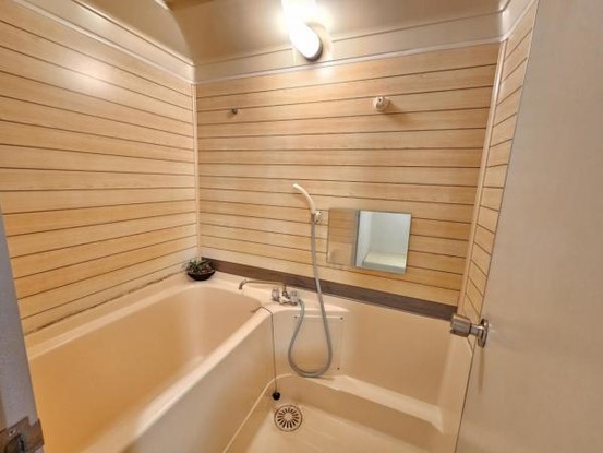 apartment 大阪府東大阪市上石切町２丁目
地図を見る