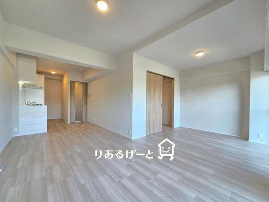 apartment 大阪府吹田市春日２丁目
地図を見る