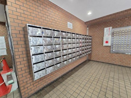 apartment 大阪府東大阪市友井５丁目
地図を見る