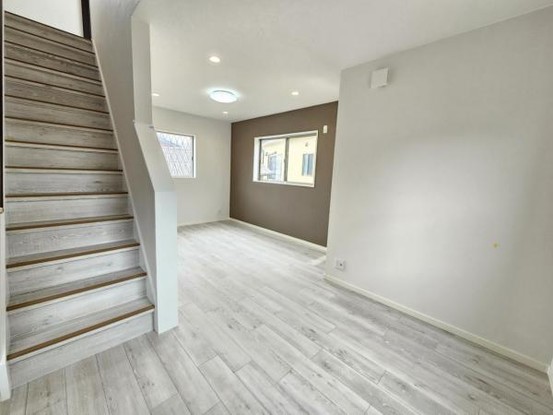 townhouse 大阪府大阪市淀川区十八条２丁目
地図を見る