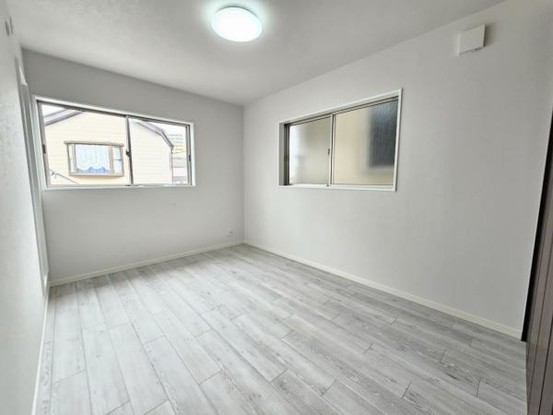 townhouse 大阪府大阪市淀川区十八条２丁目
地図を見る