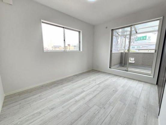 townhouse 大阪府大阪市淀川区十八条２丁目
地図を見る