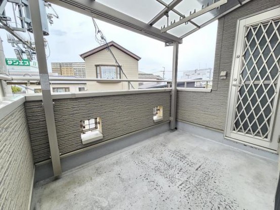 townhouse 大阪府大阪市淀川区十八条２丁目
地図を見る