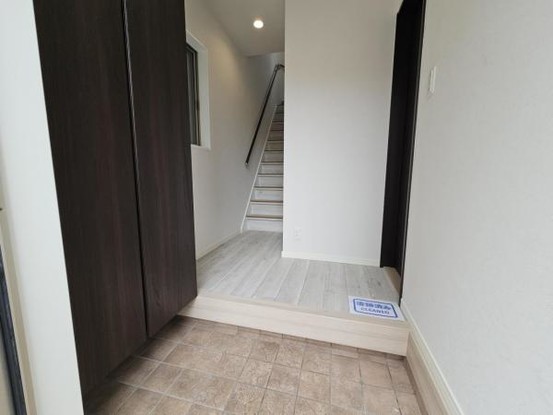 townhouse 大阪府大阪市淀川区十八条２丁目
地図を見る