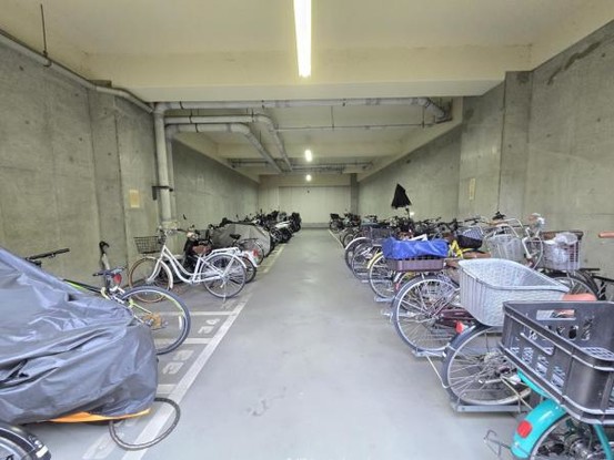apartment 大阪府東大阪市荒本北１丁目
地図を見る