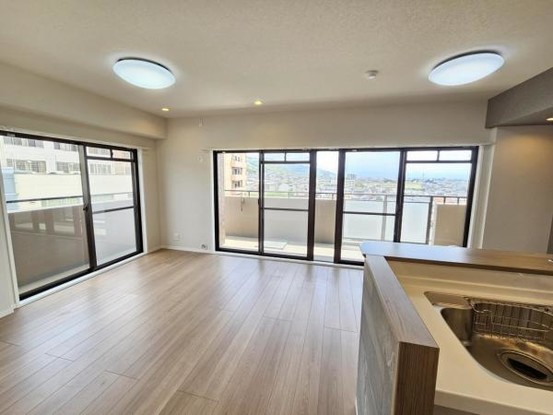 apartment 大阪府東大阪市出雲井本町
地図を見る