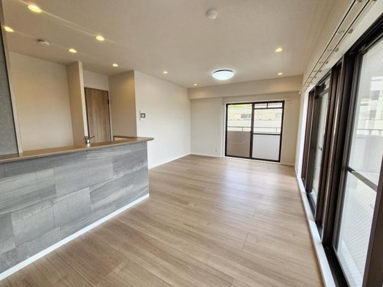 apartment 大阪府東大阪市出雲井本町
地図を見る