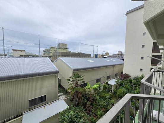 apartment 大阪府摂津市昭和園
地図を見る