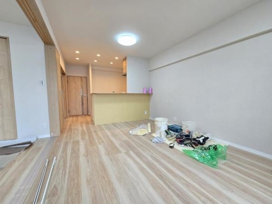 apartment 大阪府摂津市昭和園
地図を見る