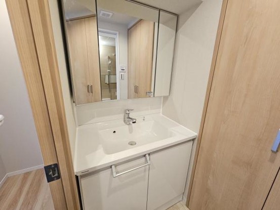 apartment 大阪府摂津市新在家２丁目
地図を見る
