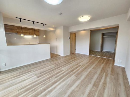 apartment 大阪府摂津市新在家２丁目
地図を見る